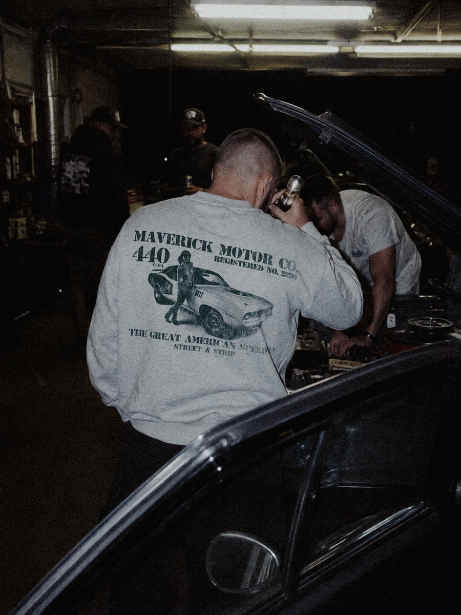 Speedway Sculpt Crew styled on a model
