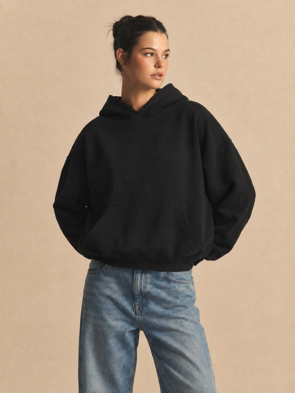 Female model, 5 ft 7, wearing size S, detail