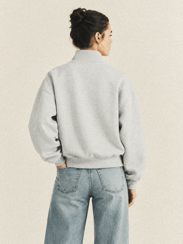 Female model, 5 ft 7, wearing size S, back